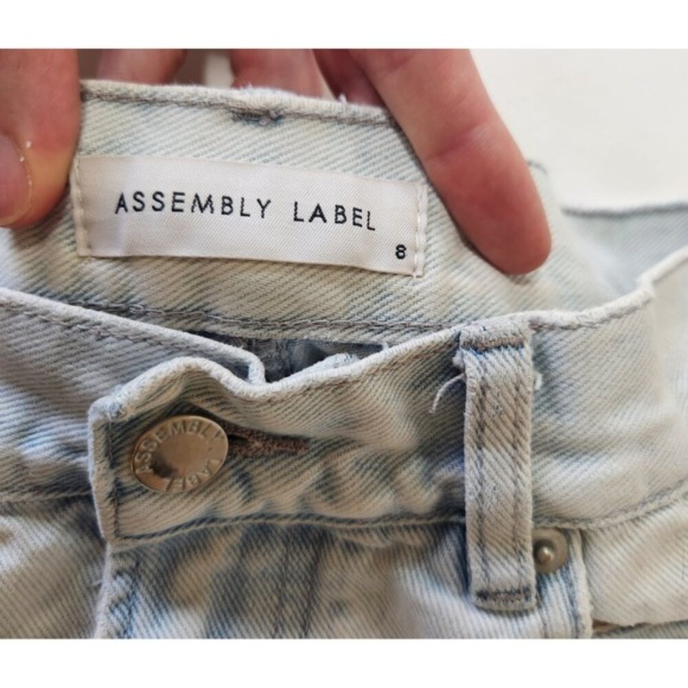Aus Assembly Label Womens High Waist Tapered Leg Jeans Light Acid Wash Size 8 - Picture 3 of 7